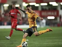 博尔多主场平局，前锋索尔望穆尔建功