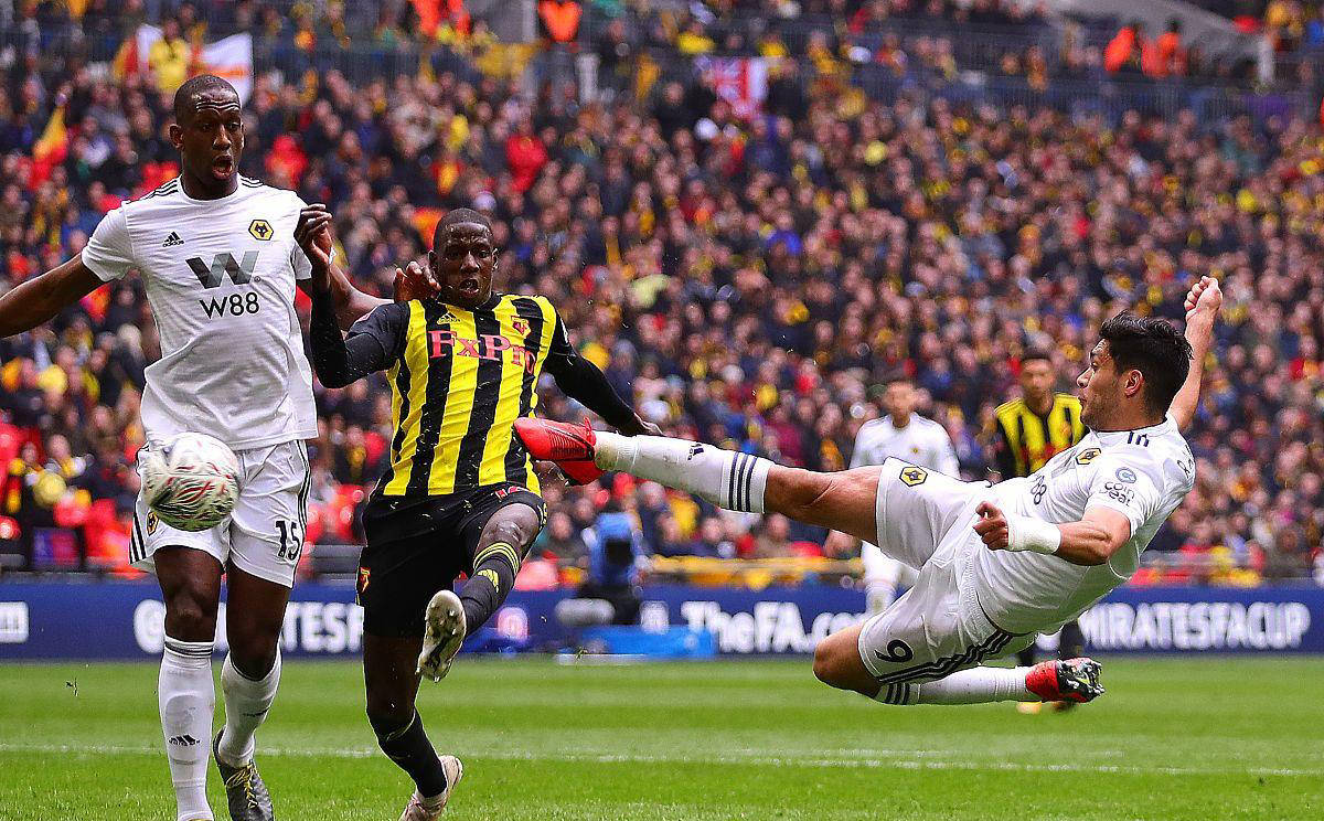 关于狼队将挑战卡迪夫城，争夺保级希望的信息