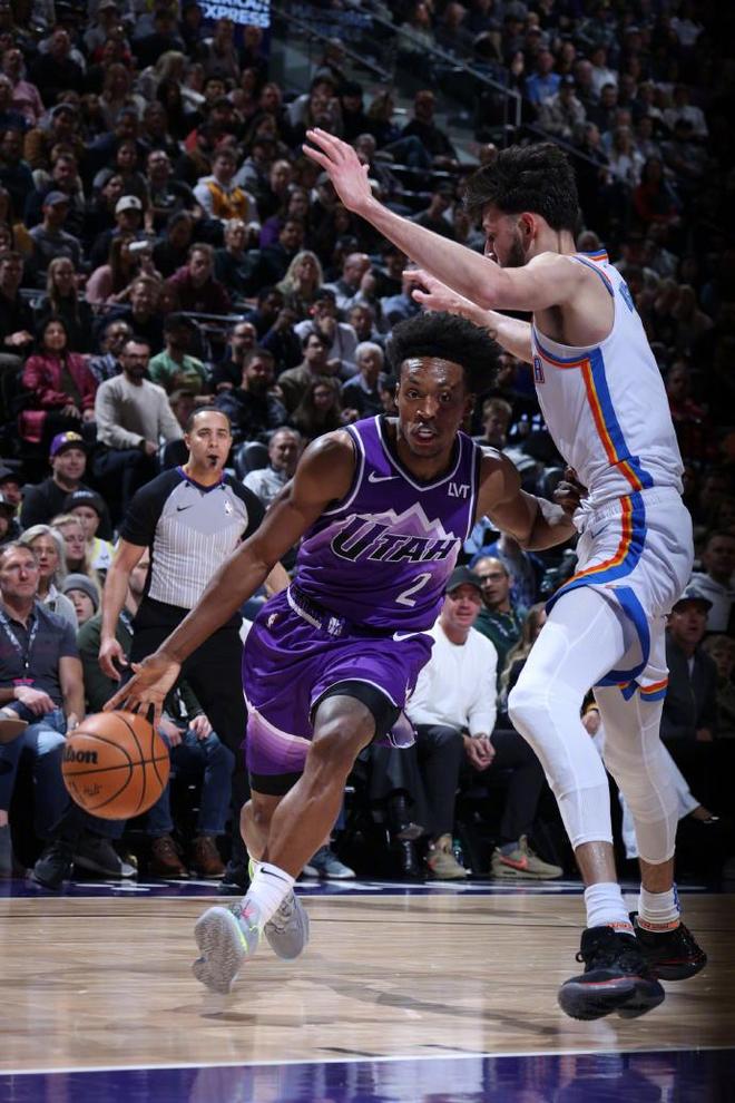 爵士血洗雷霆，伦纳德送出助攻