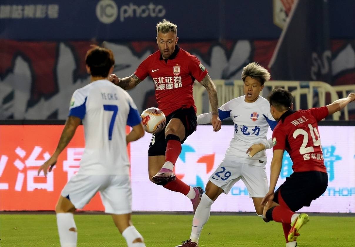 关于富力客场不敌恒大，保级形势愈发严峻的信息