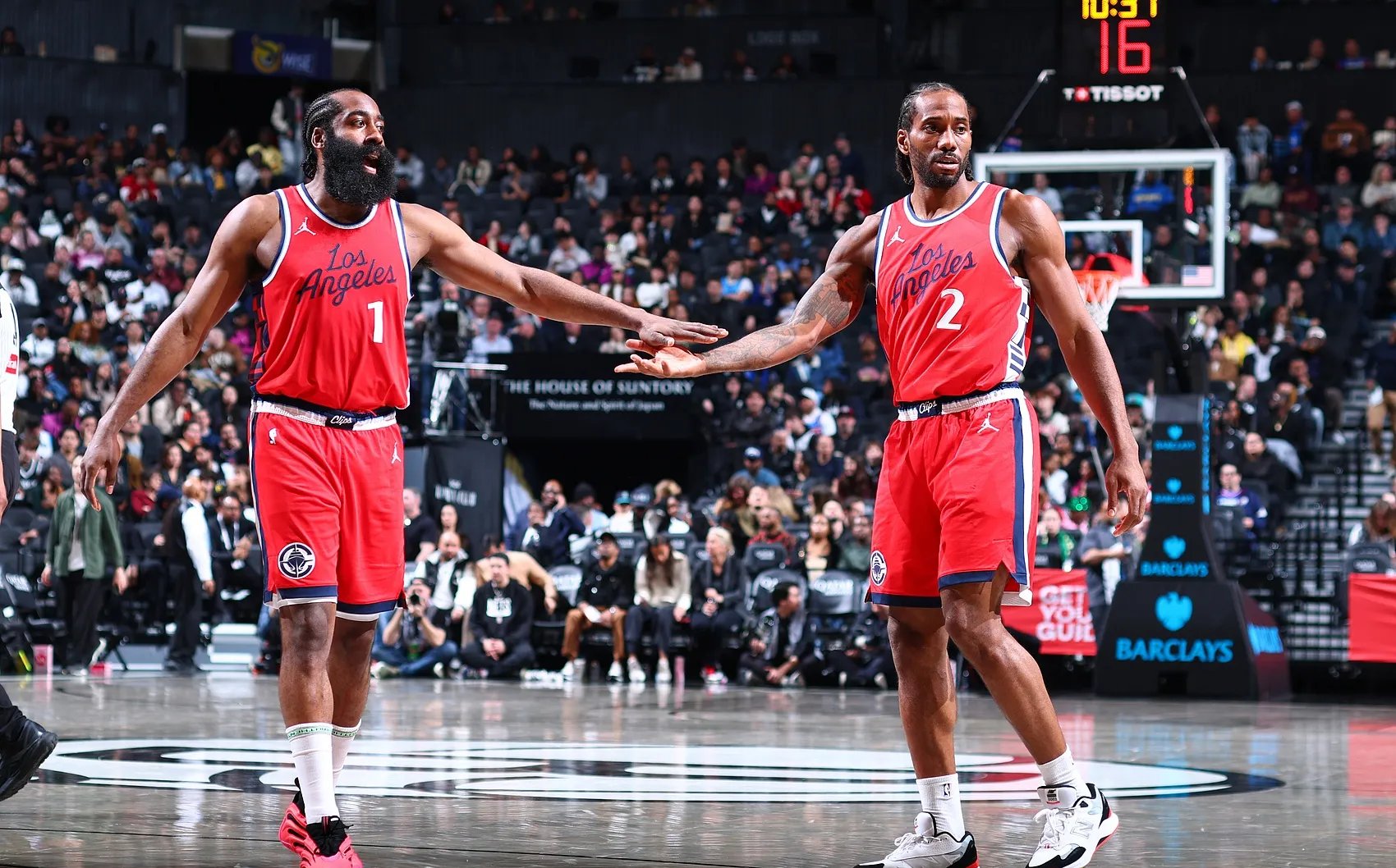 快船击败爵士,路威表现抢眼的简单介绍 快船击败爵士,路威表现抢眼的简单介绍