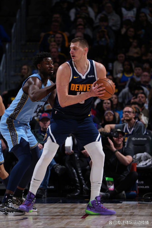 掘金击败灰熊喜迎两连胜