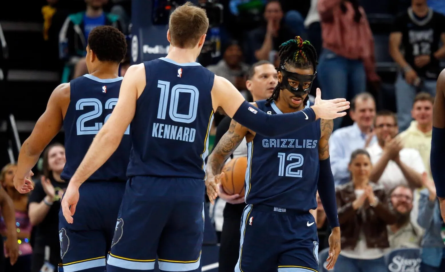 包含森林狼力克灰熊,豪取四连胜的词条 包含森林狼力克灰熊,豪取四连胜的词条